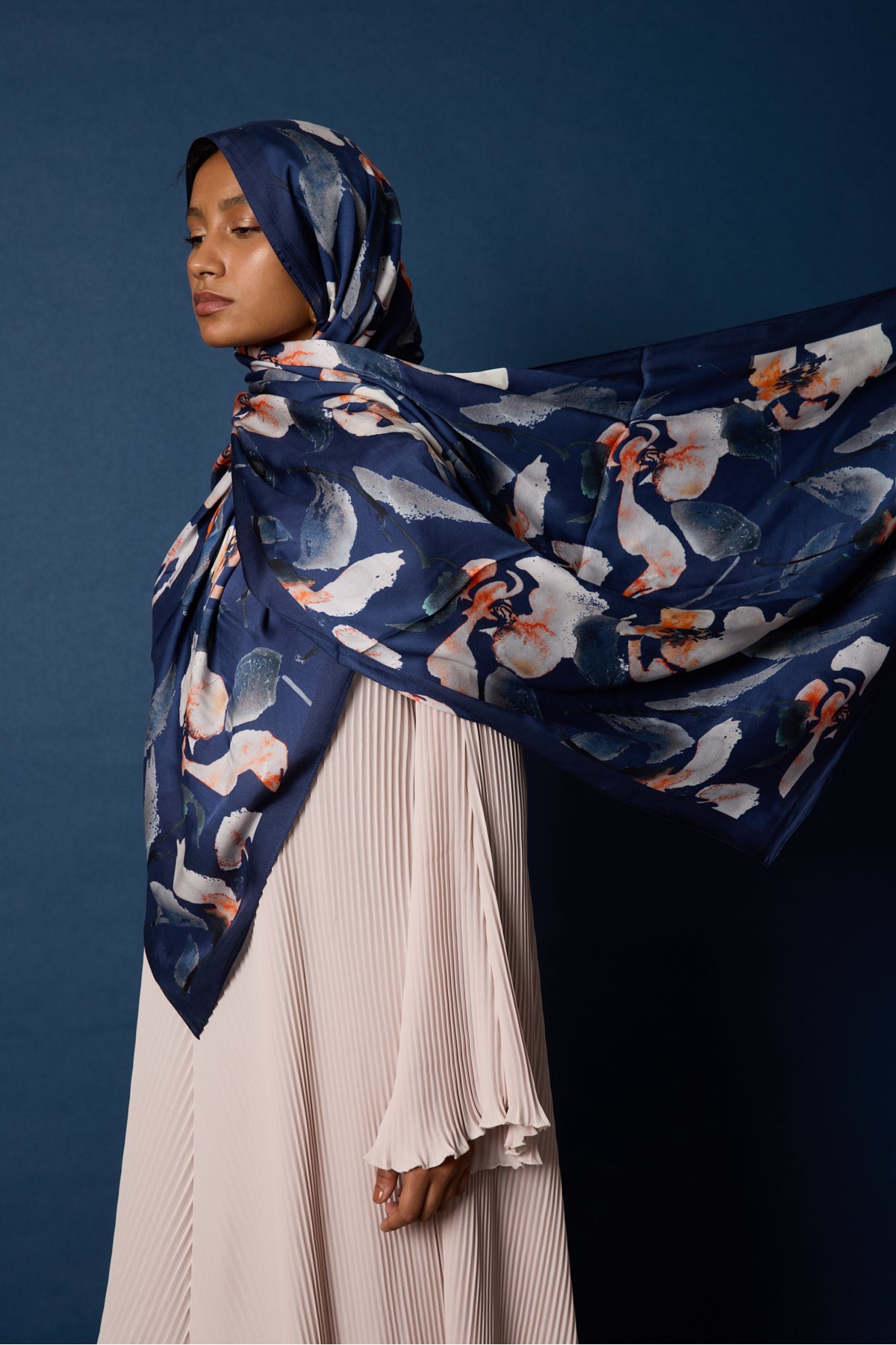 Organic Viscose İpeği İNCİRA ŞAL - FLoral Desenli - görsel 3