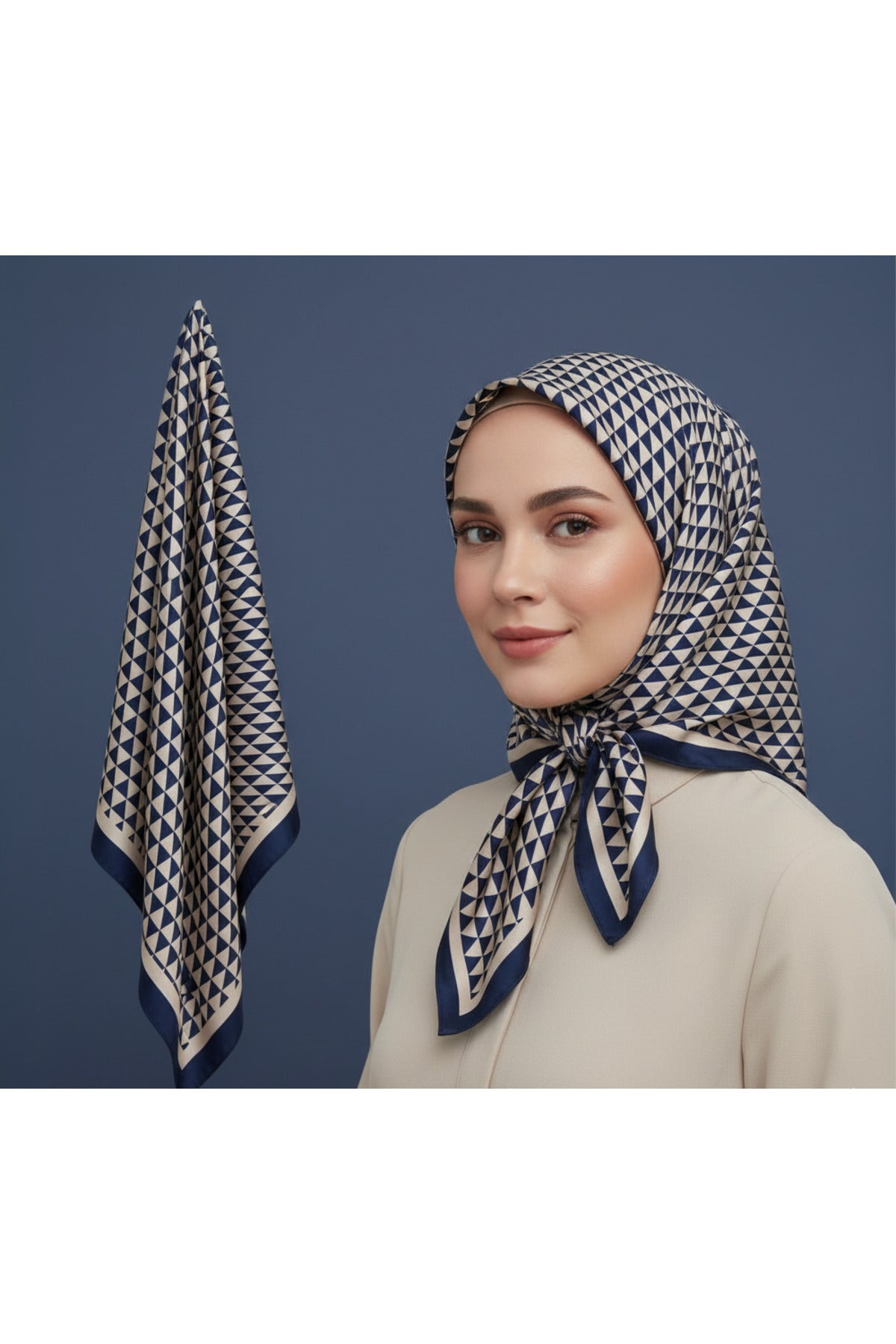 Piramit Doku Desen 90X90cm Eşarp/Fular - Lacivert
