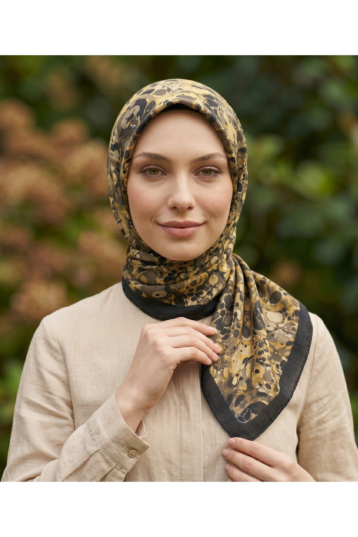 OCHRE Desen 90X90cm Matte Cotton Eşarp - HAKİ-SİYAH