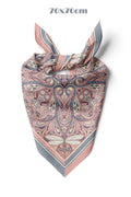 SERENITY Desen 70*70cm Bandana/Fular - Çok Renkli