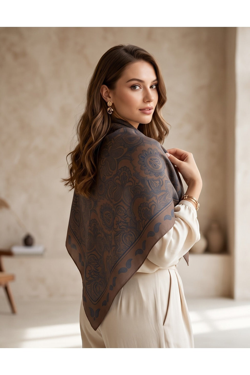 Lumivera Desen 94X94cm Viskon Modal Eşarp - Kahverengi-Laci