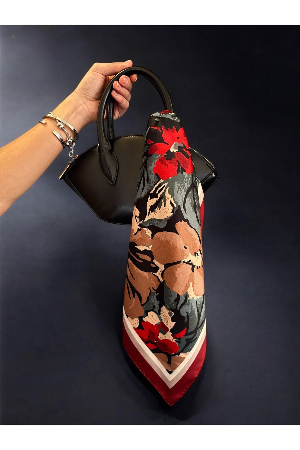 ROSE WITH THORNS Desen Bandana/Fular - görsel 7