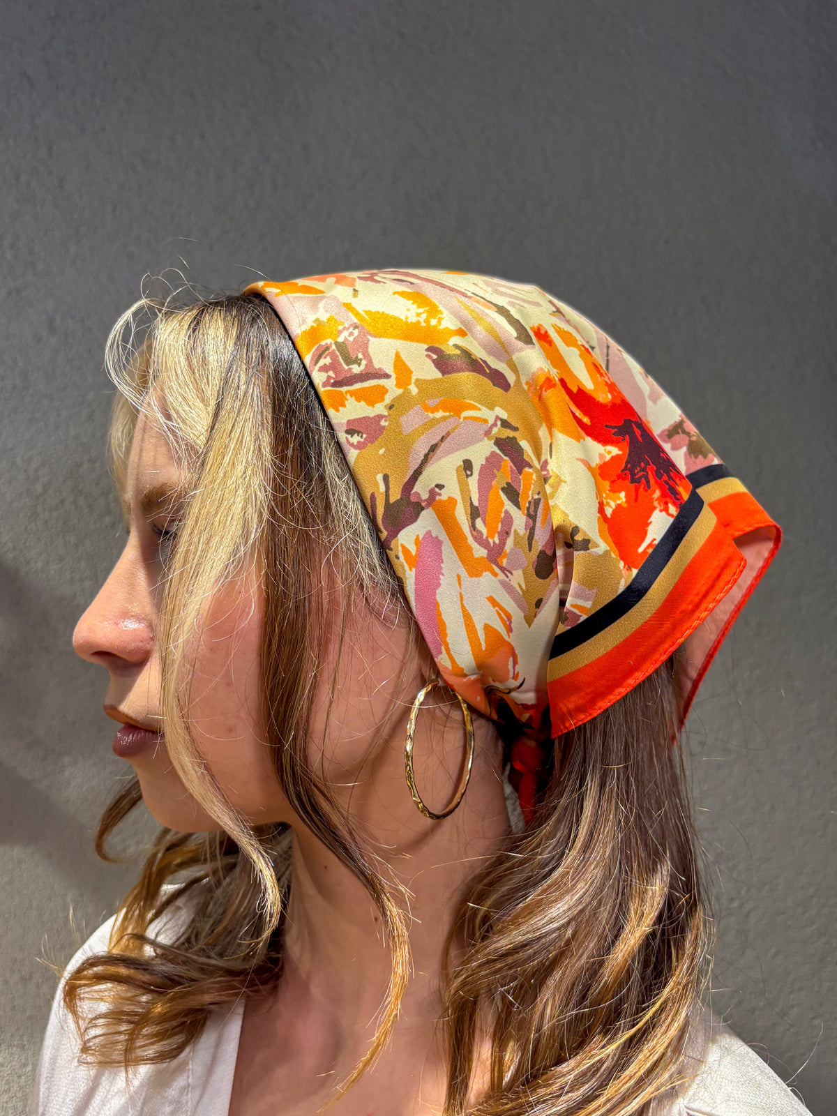 ORANGE FLOWER Desen Bandana/Fular