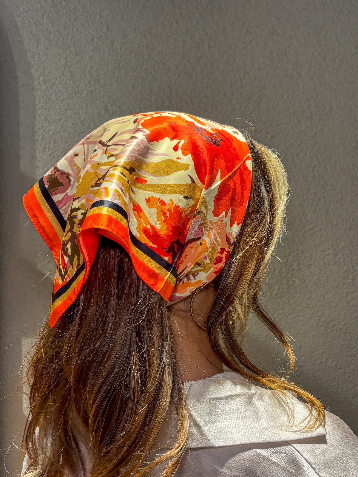 ORANGE FLOWER Desen Bandana/Fular