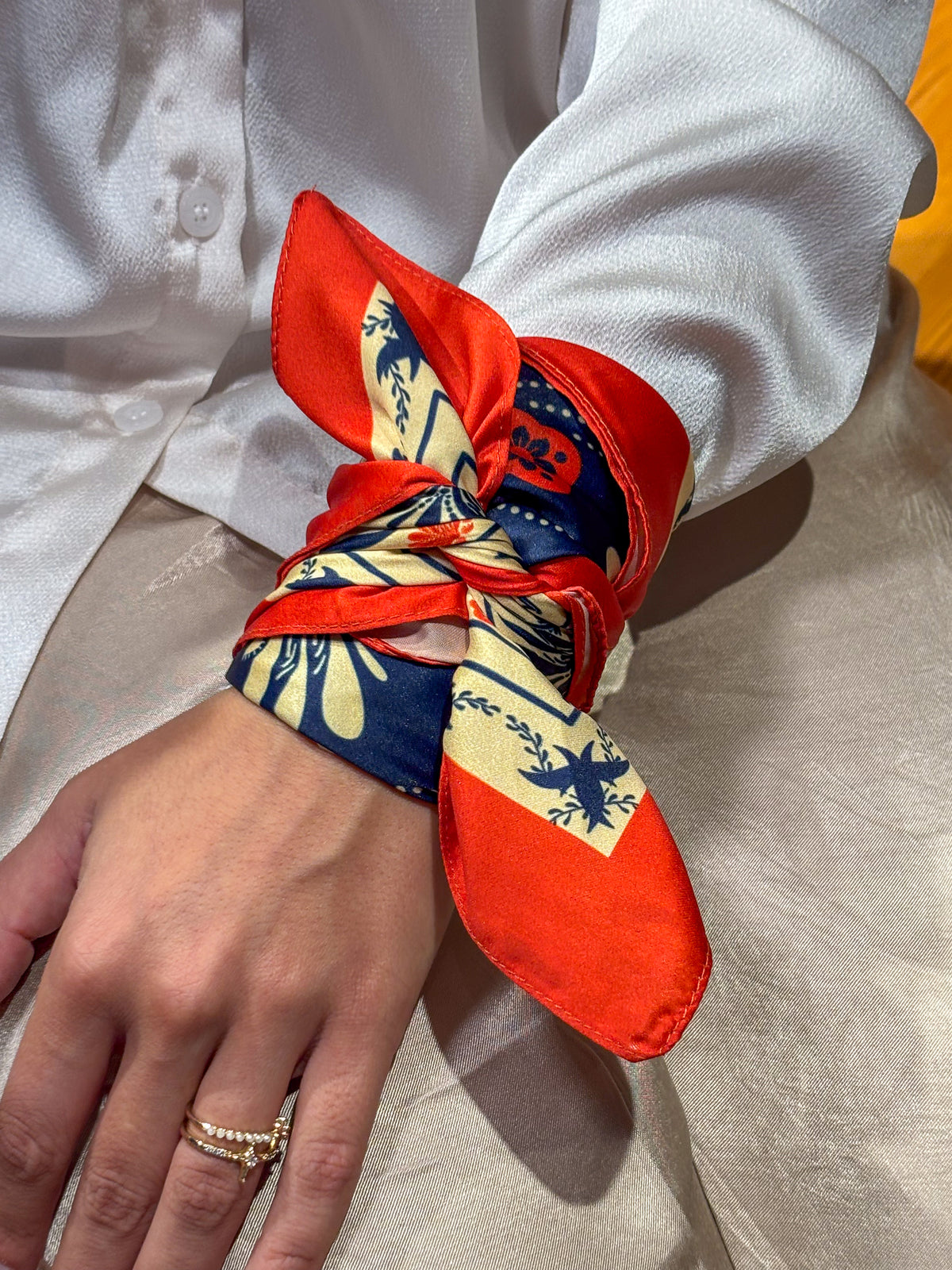 KADİM HARMONİ Desen Bandana/Fular